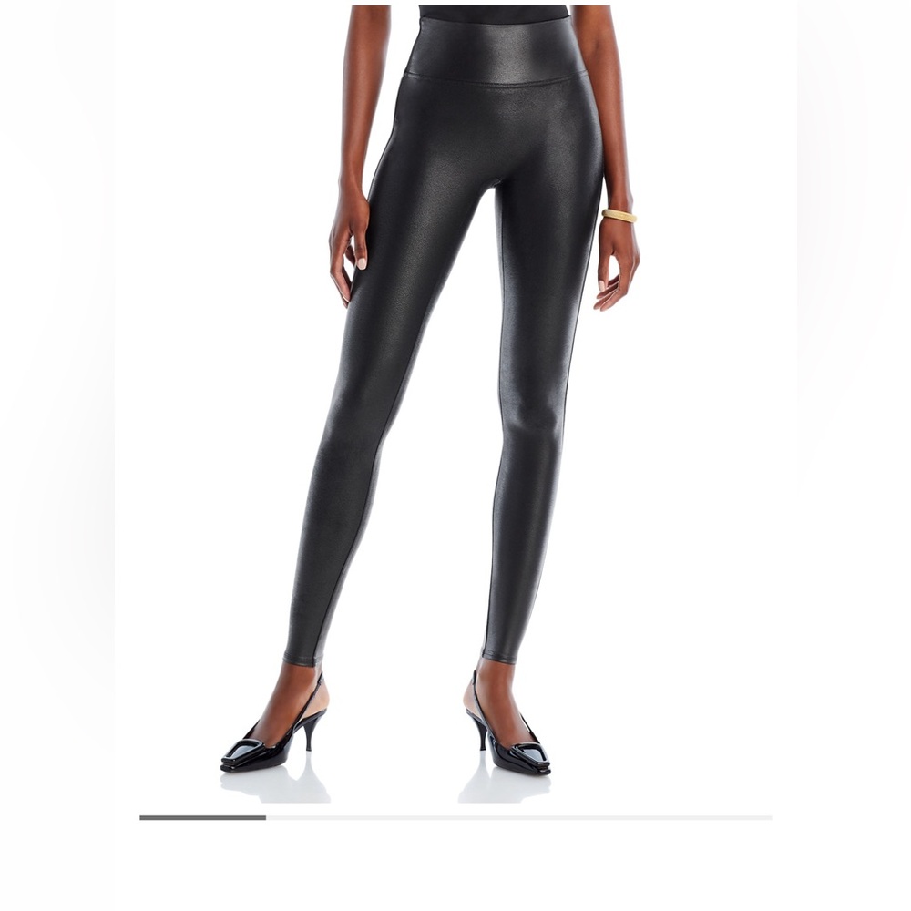 Spanx XL L Black High-Waisted faux leather Leggings skinny, tight & stretchy.